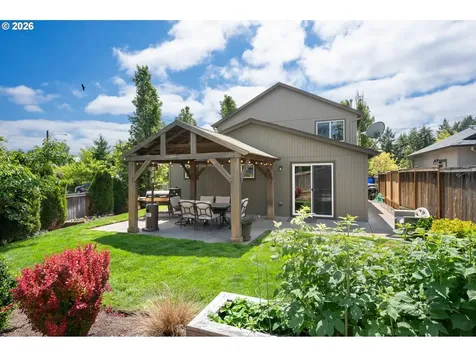 4946 Holly Street Springfield OR 97478