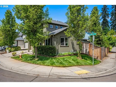 4946 Holly Street Springfield OR 97478