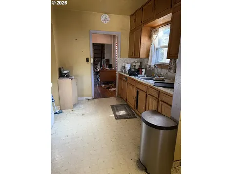 4643 NE 28th Avenue Portland OR 97211
