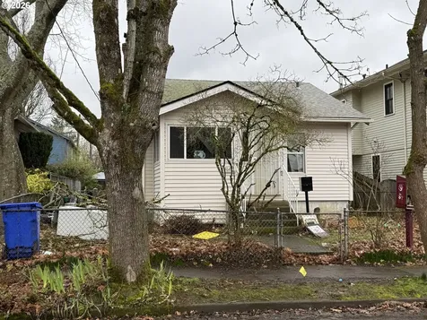 4643 NE 28th Avenue Portland OR 97211