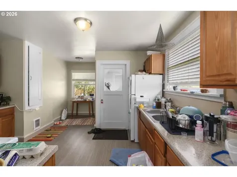 1023 NE 60th Avenue NE Portland OR 97213