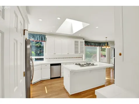 13866 SW Alpine View Portland OR 97224
