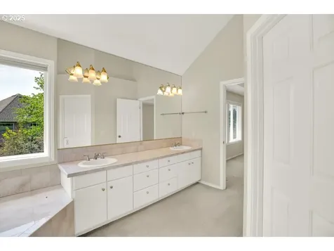 13866 SW Alpine View Portland OR 97224