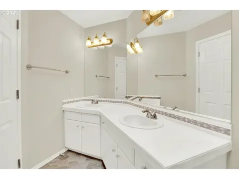 13866 SW Alpine View Portland OR 97224
