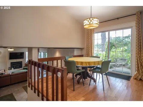 159 Live Oak Court Roseburg OR 97470