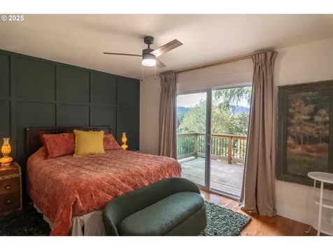 159 Live Oak Court Roseburg OR 97470