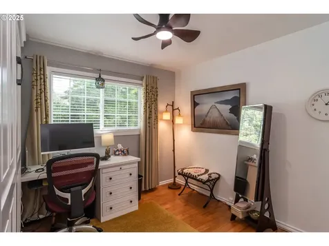 159 Live Oak Court Roseburg OR 97470