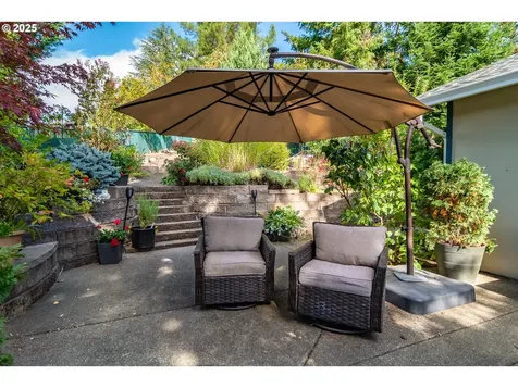 159 Live Oak Court Roseburg OR 97470