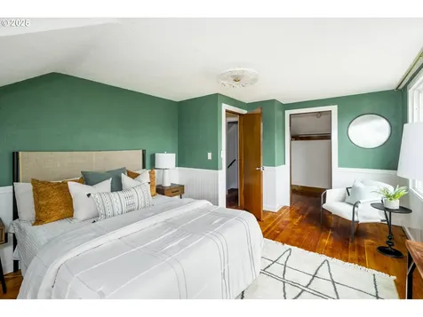 10227 N Macrum Avenue Portland OR 97203