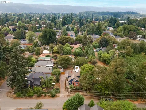 10227 N Macrum Avenue Portland OR 97203