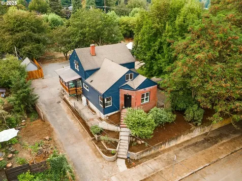 10227 N Macrum Avenue Portland OR 97203