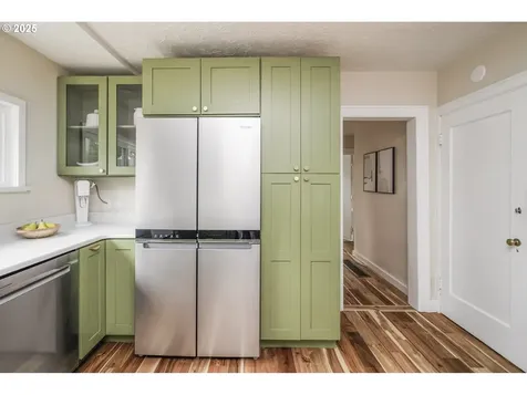 10227 N Macrum Avenue Portland OR 97203