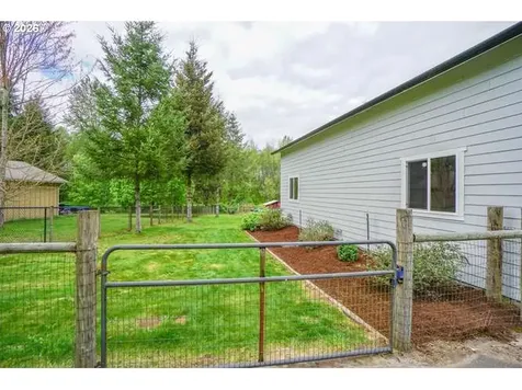12600 NE 401st Street Amboy WA 98601