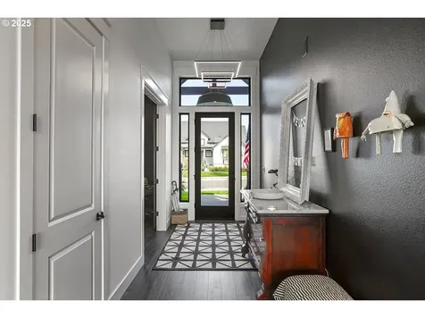 18505 NE 78th Way Vancouver WA 98682