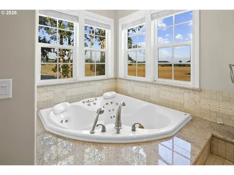 9850 NW Homestead Lane Carlton OR 97111