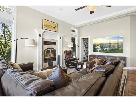 9850 NW Homestead Lane Carlton OR 97111