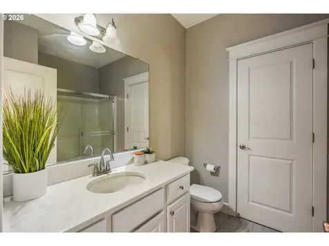 9405 NE 102nd Street Vancouver WA 98662