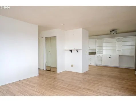 3660 NE Lombard Street Portland OR 97211