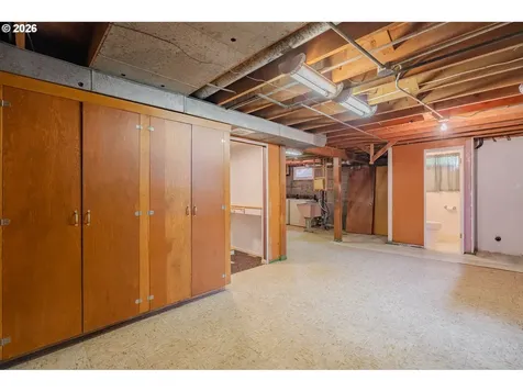 5026 SE Insley Street Portland OR 97206