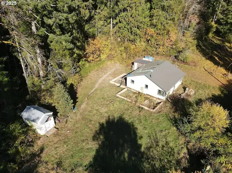 16807 Highway 36 Deadwood OR 97430