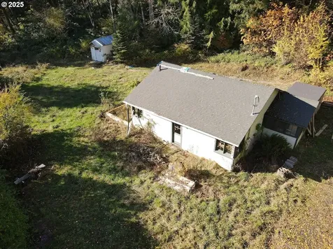 16807 Highway 36 Deadwood OR 97430