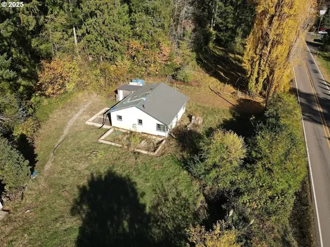 16807 Highway 36 Deadwood OR 97430