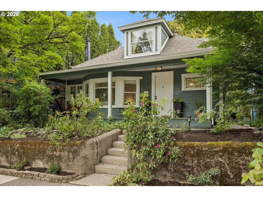 3218 S Water Avenue Portland OR 97239