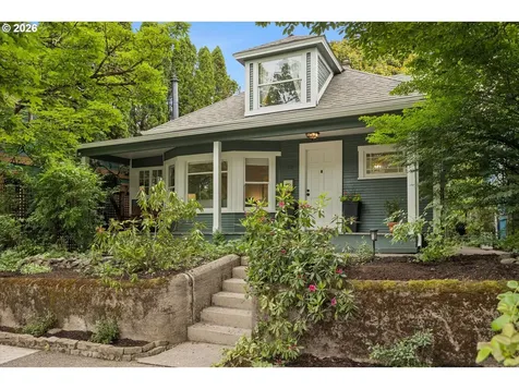 3218 S Water Avenue Portland OR 97239