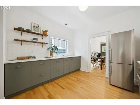 3218 S Water Avenue Portland OR 97239