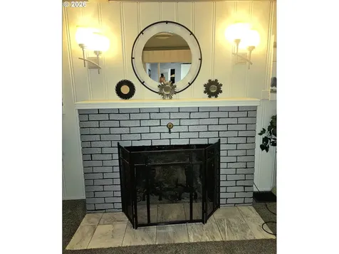 333 SE 165th Avenue Portland OR 97233