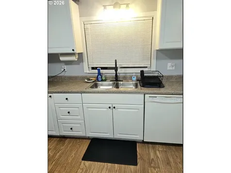 333 SE 165th Avenue Portland OR 97233
