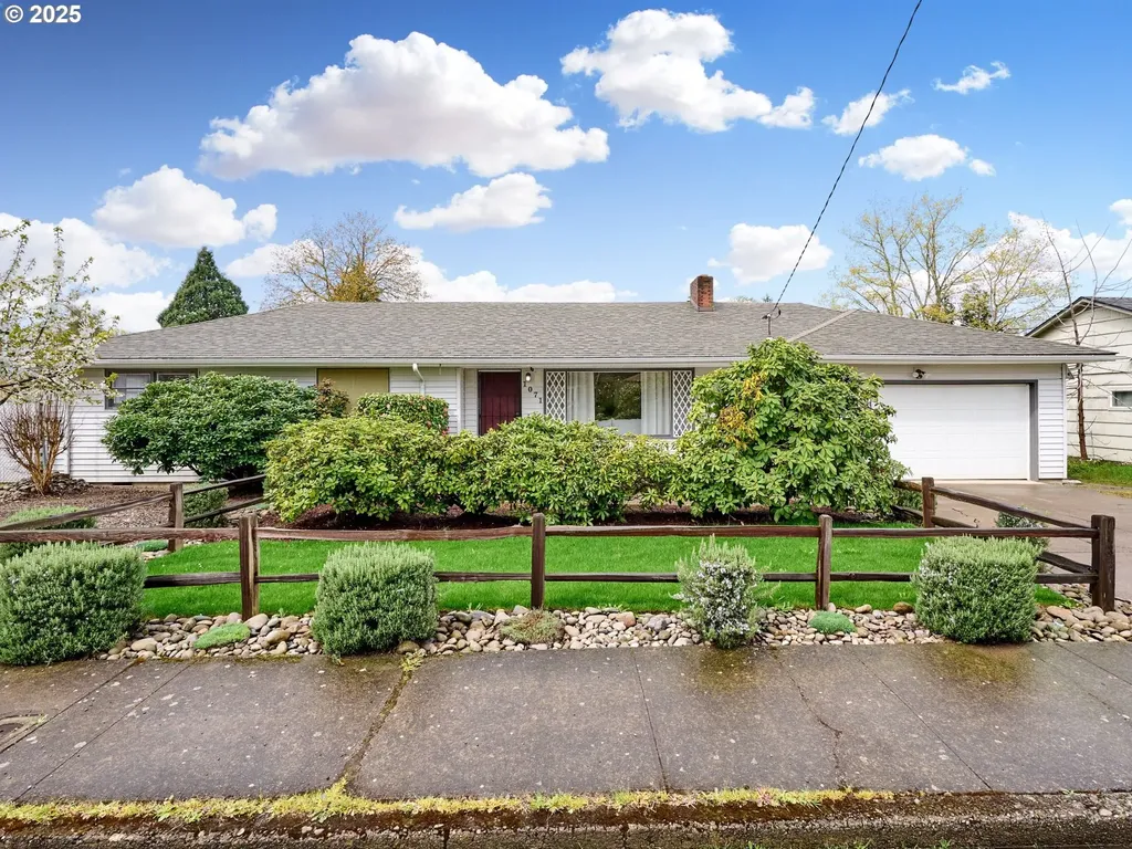 1071 23rd Street NE Salem OR 97301