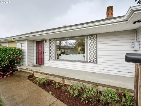 1071 23rd Street NE Salem OR 97301