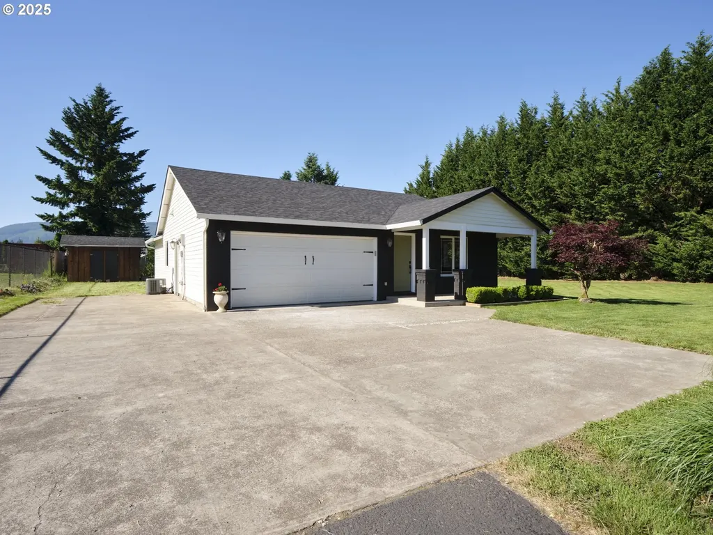 503 E Yacolt Road Yacolt WA 98675