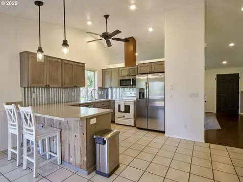 503 E Yacolt Road Yacolt WA 98675