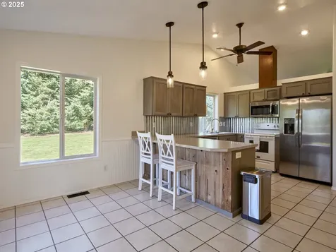 503 E Yacolt Road Yacolt WA 98675