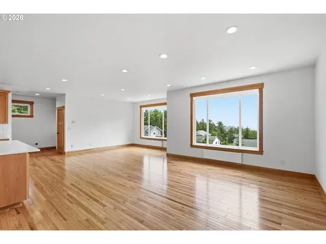 670 Hillsdale Street W Oceanside OR 97134