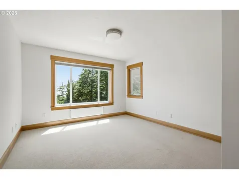 670 Hillsdale Street W Oceanside OR 97134
