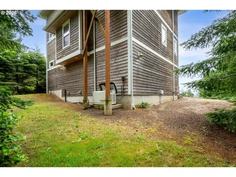 670 Hillsdale Street W Oceanside OR 97134