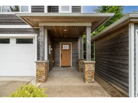 670 Hillsdale Street W Oceanside OR 97134