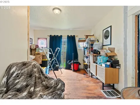 11138 NE Shaver Street Portland OR 97220