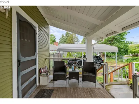 11138 NE Shaver Street Portland OR 97220