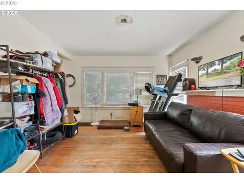 11138 NE Shaver Street Portland OR 97220