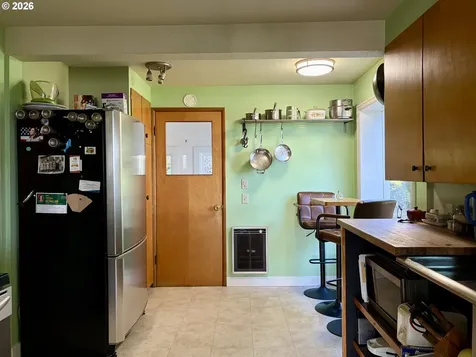 859 Glasgow Avenue Astoria OR 97103