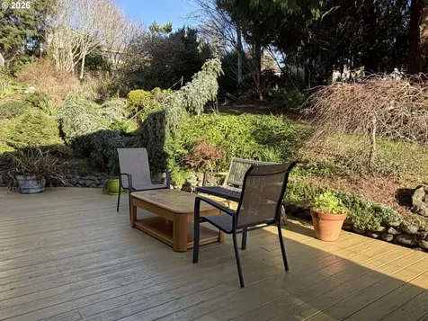 859 Glasgow Avenue Astoria OR 97103