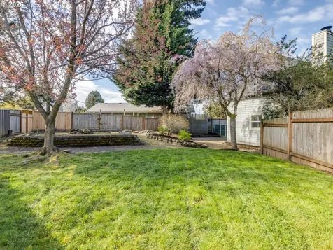 8530 SW Dakota Drive Tualatin OR 97062