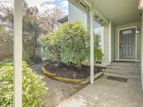 8530 SW Dakota Drive Tualatin OR 97062