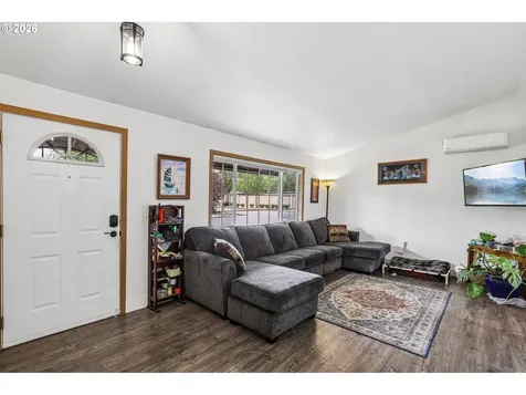 608 SE Sumner Street Camas WA 98607