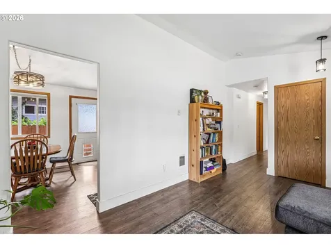 608 SE Sumner Street Camas WA 98607