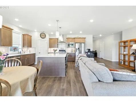 3730 Tiana Street Forest Grove OR 97116